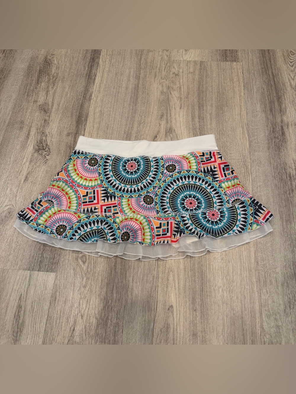 Sofibella Colorful Printed Tennis Skort Size Small Built-In Shorts Athletic